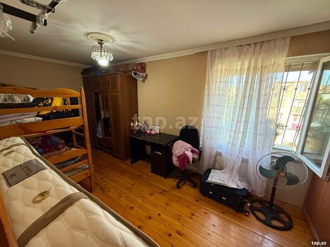 2-otaqlı mənzil, B. Çobanzadə küç., 50 m²