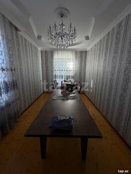 Bağ evi, Corat qəs.
