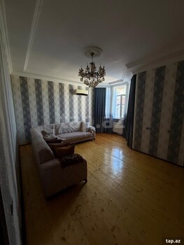 Bağ evi, Corat qəs.