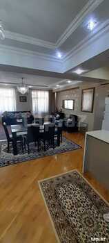2-otaqlı yeni tikili kirayə verilir, Səməd Vurğun küç., 86 m²