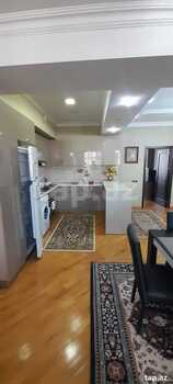 2-otaqlı yeni tikili kirayə verilir, Səməd Vurğun küç., 86 m²