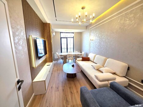 2-otaqlı yeni tikili kirayə verilir, Bakıxanov qəs., 70 m²