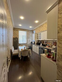 3-otaqlı yeni tikili, Həzi Aslanov m., 141 m²