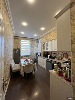 3-otaqlı yeni tikili, Həzi Aslanov m., 141 m²