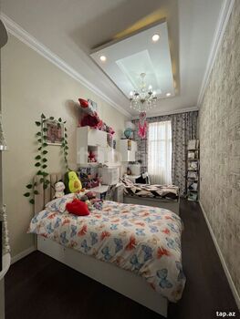 3-otaqlı yeni tikili, Həzi Aslanov m., 141 m²