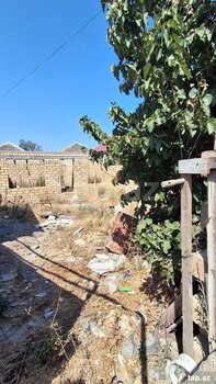 3 sot torpaq sahəsi, Xəzər bağları
