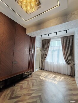 2-otaqlı yeni tikili, M.Hüseynzadə küç., 45 m²