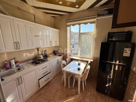 3-otaqlı mənzil kirayə verilir, N.Nərimanov m., 90 m²