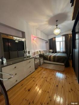 2-otaqlı yeni tikili, N.Tusi küç., 92 m²