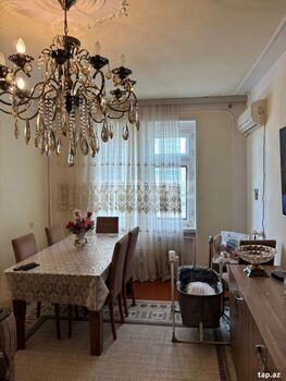 3-otaqlı mənzil, Nəsrəddin Tusi küç., 80 m²