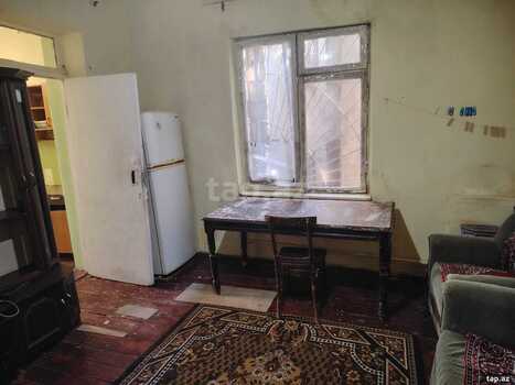 Həyət evi kirayə verilir, Memar Əcəmi m.