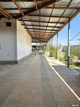 Həyət evi, Bəbək r.