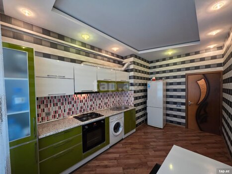 4-otaqlı yeni tikili kirayə verilir, Əbdüləzəl Dəmirçizadə küç., 165 m²