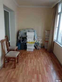 4-otaqlı mənzil, İnşaatçılar pr., 100 m²