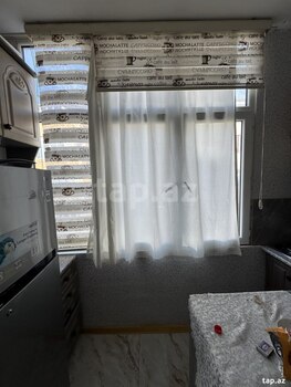 2-otaqlı yeni tikili, Qurtuluş küç. 93, 50 m²