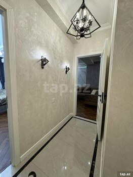 2-otaqlı mənzil kirayə verilir, 28 May m., 80 m²