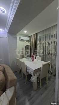 3-otaqlı mənzil, İlham İsgəndərov küç., 73 m²