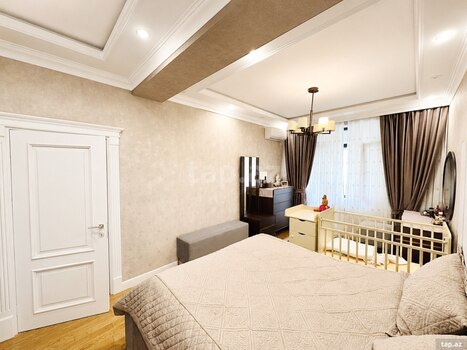 2-otaqlı yeni tikili, 28 May m., 115 m²