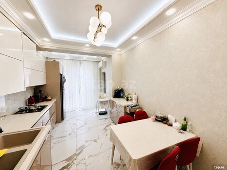 2-otaqlı yeni tikili, 28 May m., 115 m²