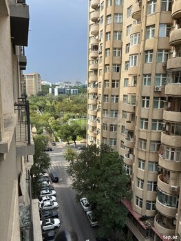 3-otaqlı yeni tikili kirayə verilir, Gənclik m., 80 m²