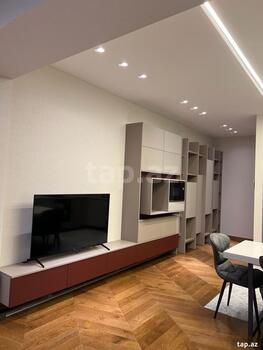 3-otaqlı yeni tikili kirayə verilir, A.Cəlilov küç., 103 m²