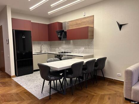 3-otaqlı yeni tikili kirayə verilir, A.Cəlilov küç., 103 m²