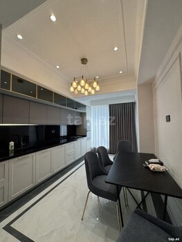 3-otaqlı yeni tikili, 28 may m., 112 m²