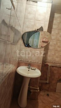 1-otaqlı mənzil kirayə verilir, Cavanşir küç., 40 m²