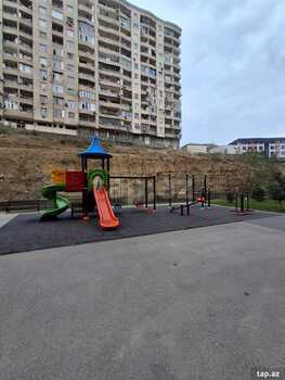 3-otaqlı yeni tikili, Nəsrəddin Tusi küç., 98 m²