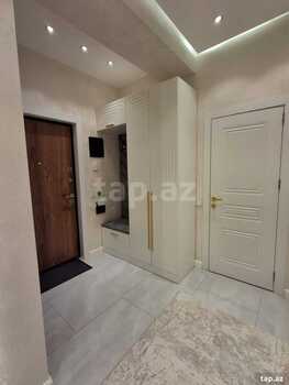3-otaqlı yeni tikili, Nəsrəddin Tusi küç., 98 m²