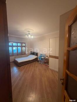 3-otaqlı mənzil, Bakıxanov qəs., 80 m²