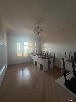3-otaqlı mənzil, Bakıxanov qəs., 80 m²