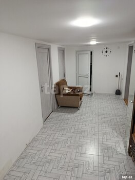 Həyət evi, Hökməli qəs.