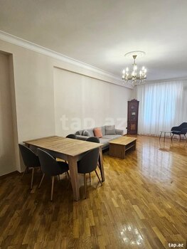 2-otaqlı yeni tikili kirayə verilir, Naxçıvan küç., 66 m²