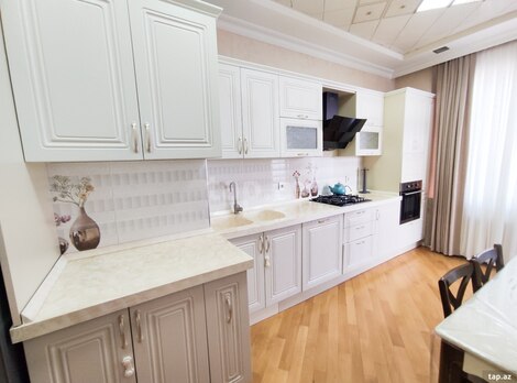 3-otaqlı yeni tikili kirayə verilir, Neftçilər m., 120 m²
