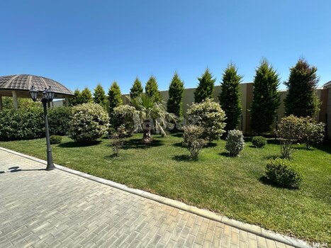 Həyət evi kirayə verilir, Novxanı qəs.