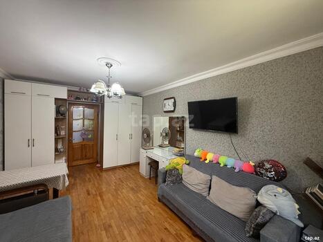 3-otaqlı mənzil, Rüstəm Rüstəmov küç., 70 m²