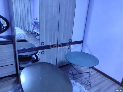 2-otaqlı mənzil kirayə verilir, Sahil m., 80 m²
