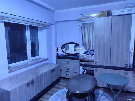 2-otaqlı mənzil kirayə verilir, Sahil m., 80 m²