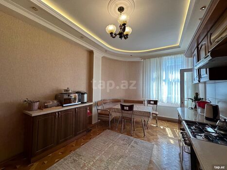 3-otaqlı yeni tikili, Həsən bəy Zərdabi küç., 140 m²