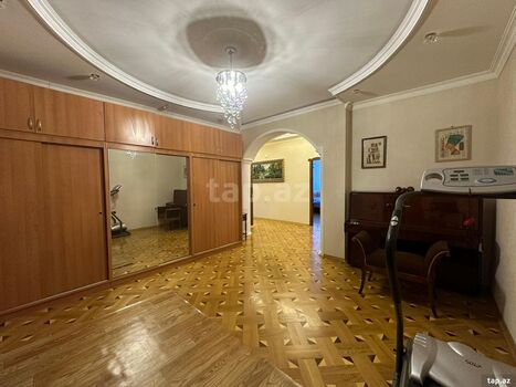 3-otaqlı yeni tikili, Həsən bəy Zərdabi küç., 140 m²