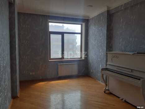 3-otaqlı yeni tikili, 28 May m., 140 m²
