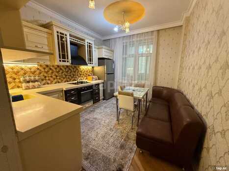3-otaqlı yeni tikili kirayə verilir, Gənclik m., 120 m²