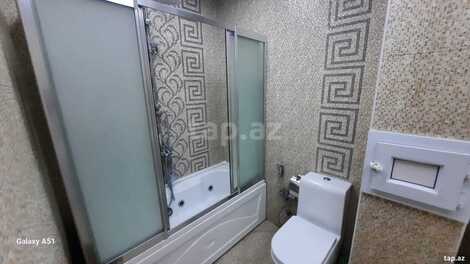 3-otaqlı mənzil, İnşaatçılar pr., 100 m²