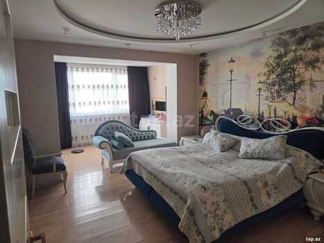 3-otaqlı mənzil, İnşaatçılar pr., 100 m²