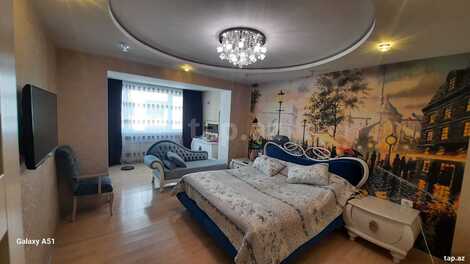 3-otaqlı mənzil, İnşaatçılar pr., 100 m²