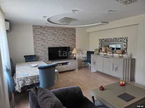 3-otaqlı mənzil, İnşaatçılar pr., 100 m²