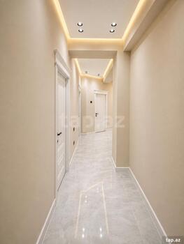 3-otaqlı yeni tikili, Babək küç., 112 m²