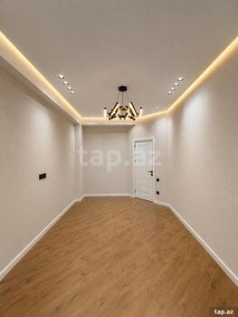 3-otaqlı yeni tikili, Babək küç., 112 m²