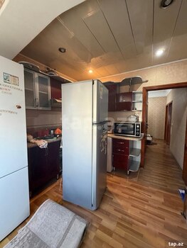 3-otaqlı mənzil, 9 Mkr., 80 m²